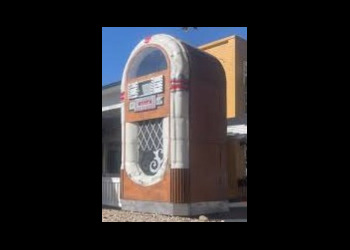 Giant jukebox sculpture in Charlotte North Carolina - quirky roadside attraction